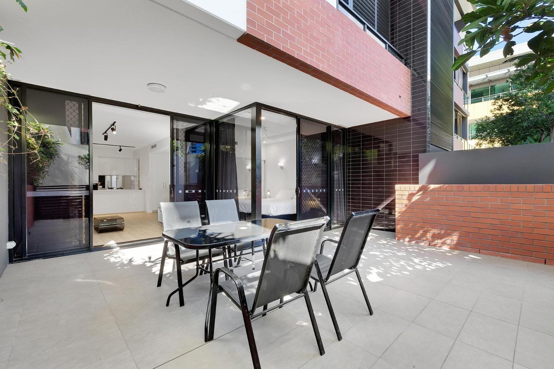 Arena Apartments By Cllix Brisbane Exterior photo