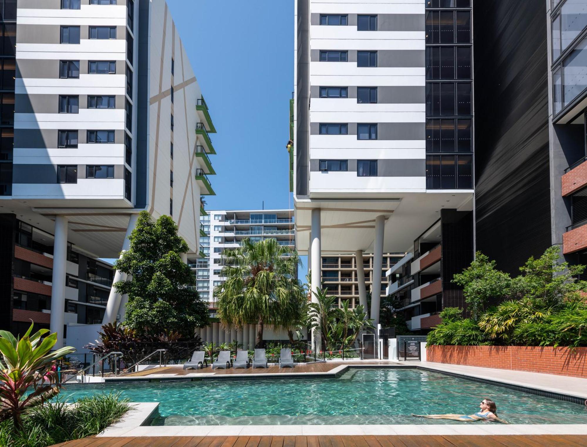 Arena Apartments By Cllix Brisbane Exterior photo
